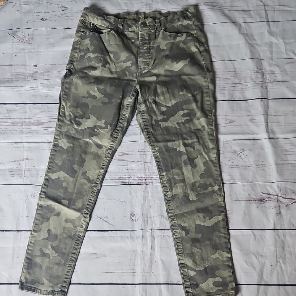 Seven Camouflage Jeans